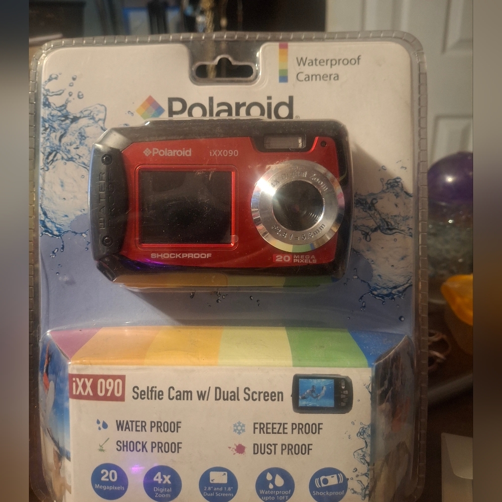 Polaroid iXX090 Red and Black Dual Screen Camera